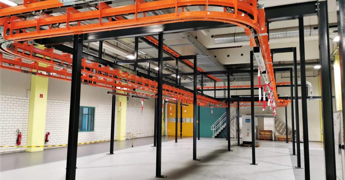 sew_railtechniek_overhead_conveyor_3